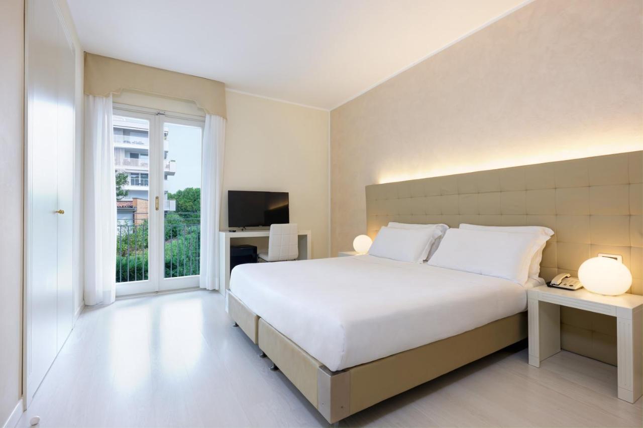 Hotel Gallia & Resort ليدو دي يسولو المظهر الخارجي الصورة