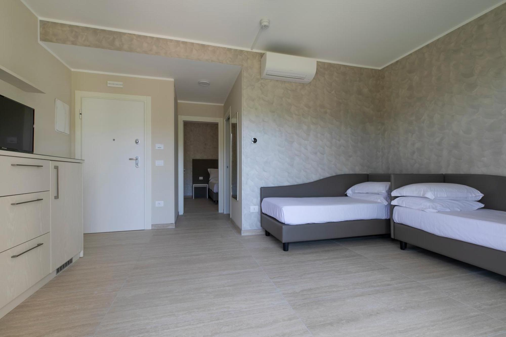 Hotel Gallia & Resort ليدو دي يسولو المظهر الخارجي الصورة