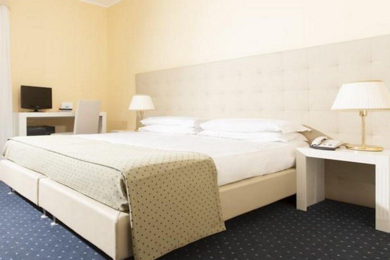 Hotel Gallia & Resort ليدو دي يسولو المظهر الخارجي الصورة