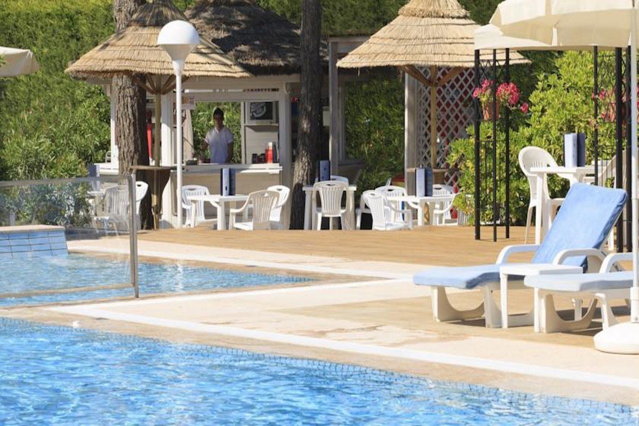Hotel Gallia & Resort ليدو دي يسولو المظهر الخارجي الصورة