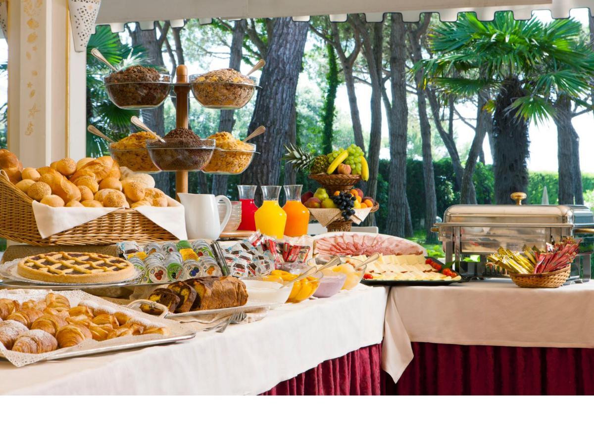 Hotel Gallia & Resort ليدو دي يسولو المظهر الخارجي الصورة